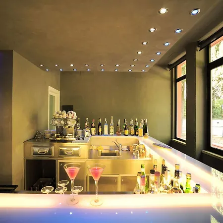 Domo Hotel 4*