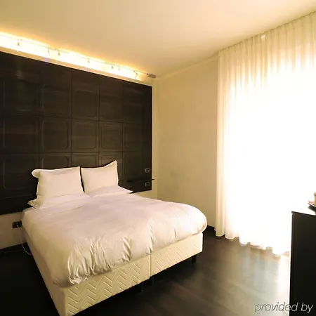 Domo 4*