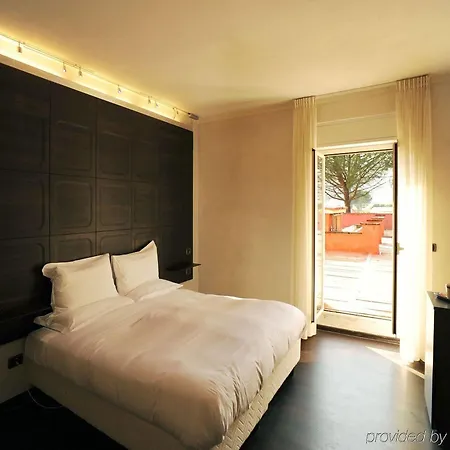 Hotel Domo
